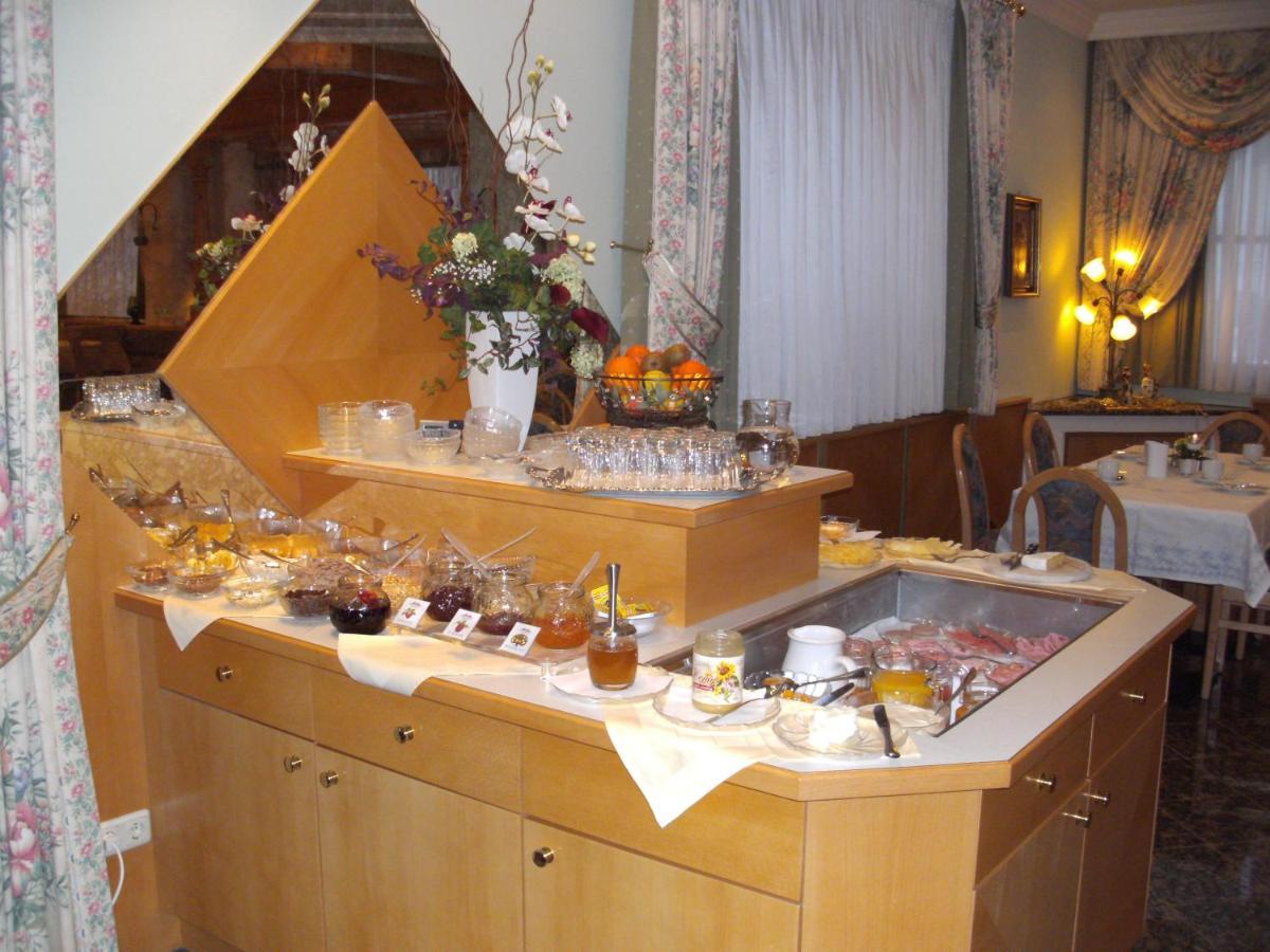 Gaestehaus Saegemuehle Hotel Russbach am Pass Gschuett Luaran gambar